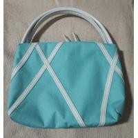 ราคา กระเป๋า​ใส่​เครื่อง​สำอาง​ยี่ห้อ​Lancome Paris (มือสอง) (360745909)