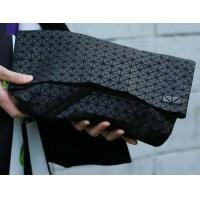 ราคา แท้ Bao Bao Clutch มือหนึ่งในราคามือสอง BAO BAO MEN CLUTCH KURO Series C ปี 2017 สีดำแมท (มือหนึ่ง) (360079893)