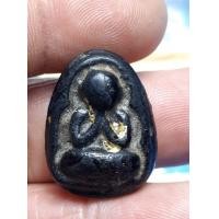 ราคา ปิดตาหลวงปู่จีน พิมพ์แข้งหมอนใหญ่ (มือหนึ่ง) (360737847)