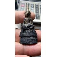 ราคา พระหล่อเชียงรุ้ง (มือสอง) (360747986)