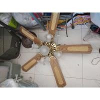 ราคา โคมไฟพัดลม สภาพดี ใช้งานได้ปกติ (มือสอง) (360744124)