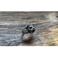 ราคา แหวนเงินแท้ ลายสิงโตคาบนิล Sterling Silver 925 NSRG2467 (มือหนึ่ง) (360754041)