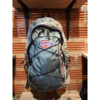 ราคา กระเป๋าเป้สะพายหลัง Dickies สภาพสวย ขนาดประมาณ กว้าง16cm ยาว30cm สูง45cm ส่งฟรี (มือสอง) (360755367)