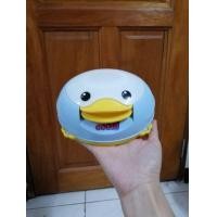 ราคา กล่องเปล่าใส่ทิชชูเปียก​ GOON รูปนกเพนกวิน​น่ารัก​ กดที่ปาก​ ฝาก้อเปิด​ ใช้สะดวก พกพาง่าย​ (มือสอง) (353831210)