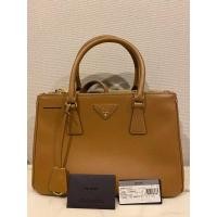 ราคา กระเป๋า Prada Saffiano Double Zip 25 cm (มือสอง) (360735567)