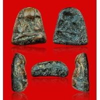 ราคา พระปิดตาหลังแบบ เนื้อผงจุ่มรัก หลวงพ่อแก้ว วัดเครือวัลย์ (BB3386) (มือสอง) (360728704)