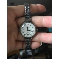 ราคา ขายนาฬิกาเก่า หน้ากระเบื้อง (มือสอง) (360728143)