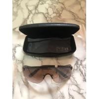 ราคา แว่นตากันแดด Guess ใหม่ พร้อมกล่องแว่น (มือหนึ่ง) (360732516)