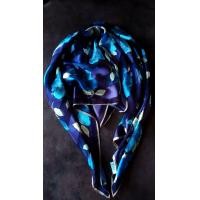 ราคา ผ้าพันคอ​หรือ​คลุม​ไหล่​ Balenciaga (มือหนึ่ง) (359534551)