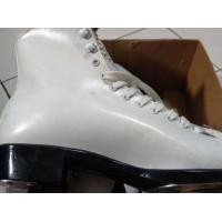 ราคา ขายรองเท้าไอซ์สเก็ต (มือสอง) (359877285)