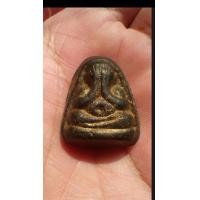 ราคา พระปิดตา พิมพ์ใหญ่หลังพระสังกัจจายน์ เนื้อผง (มือหนึ่ง) (359340304)