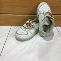 ราคา รองเท้าพละเด็กนักเรียนอนุบาล (มือสอง) (356720082)