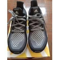 ราคา รองเท้า adidas ultra boost (มือสอง) (360713797)