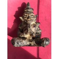 ราคา พระพุทธรูป ศิลปเขมร บรรจุกริ่ง ขนาดบูชา หน้าตัก 3 นิ้ว เนื้อดินผสมว่าน เนื้อหาเก่าจัดๆถึงยุค ดูง่ายมาก รูปแบบสวยงาม พระพุทธรูปศิลปะเขมร ปางว (มือสอง) (357003285)