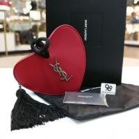 ราคา Used Like​ ​New​ - Saint Laurent​ YSL​ Clutch​ Monogram Heart​ Mini Bag Red​ Calf Skin​ RHW​ (มือสอง) (360685693)