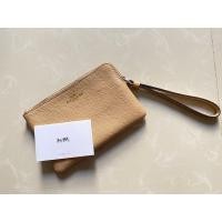 ราคา coach แบบคล้องข้อมือ (มือสอง) (360690433)