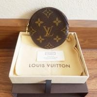 ราคา used lv round coin purse (มือสอง) (360682936)
