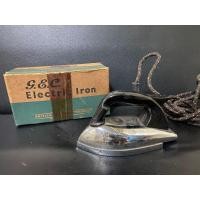 ราคา เตารีดโบราณ gec electric iron เมคอินอังกฤษ งานกล่อง (มือสอง) (360703915)