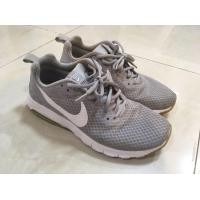ราคา Nike air max Motion LW (มือสอง) (360702478)