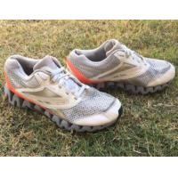 ราคา รองเท้า Reebok Sig Tech แบรนด์แท้มือสอง ไซส์ 37 (มือสอง) (356351088)