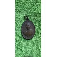 ราคา เหรียญหลวงพ่อกินรี วัดกัณตศิลาวาส ปี 2519 เนื้อทองแดงรมน้ำตาล ตอกโค๊ด นิยม (มือสอง) (359813332)