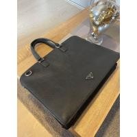 ราคา Prada Briefcase (มือสอง) (360668775)