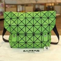 ราคา Used​Like​New​- Issey Miyake rock Sholder (มือสอง) (360668915)