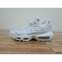 ราคา Nike Air Max 95 White Pure Platinum (มือสอง) (360662545)