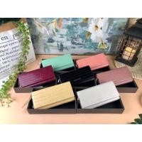 ราคา CHARLES and KEITH CROC-EFFECT TASSEL LONG WALLET (มือหนึ่ง) (360656058)