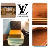 ราคา งดตอบคำถามท่านที่ไม่มั่นใจ าไม่มั่นใจปล่อยผ่านเลยค่ะ‼️sale ด่วน‼️Used like new Louis Vuitton Zippy Coin Purse Monogram Canvas (มือสอง) (360655118)