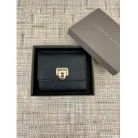 ราคา Charles Keith Classic Push-Lock Mini Wallet แท้ Outlet (มือหนึ่ง) (360654636)