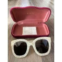 ราคา เเว่นกันเเดด GUCCi มือสอง ไม่เคยใช้เลย (มือสอง) (360662933)