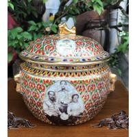 ราคา งานเก่า สวยสมบูรณ์ โถเบญจรงค์ หูสิงห์ เขียนลายน้ำทอง มีพระบรมฉายาลักษณ์ ร.5 และพระราชินี และพระปรมาภิไธย จปร (มือสอง) (360653430)