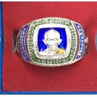 ราคา แหวน หลวงพ่อรวย รุ่น สร้าง เจดีย์ 62 หมายเลข ๗๐ (มือหนึ่ง) (355723442)