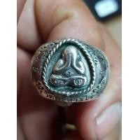 ราคา แหวนปิดตา​หลวง​ปู่​ทิม​ วัด​ละ​หาร​ไร่​ เนื้อ​เงิน​ ปี2507 (มือสอง) (341765284)