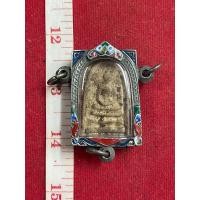 ราคา พระสมเด็จวัดบางขุนพรหมหลังตราปั๊มเจดีย์หอมกรอบเงินลงยา (มือสอง) (348457166)