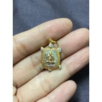 ราคา เต่าหลวงปู่หลิว รุ่นเงินเฟื่องฟู เนื้อ3กษัตริย์ ปี2558 (มือหนึ่ง) (359696409)