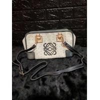 ราคา กระเป๋า Loewe หนังนกกระจอกเทศ (มือสอง) (360651568)