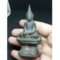 ราคา พระพุทธศิลป์เชียงรุ้งหน้าฐานเรือ หน้าตัก1.7นิ้ว ฐานกว้าง1.5นิ้ว สูง4นิ้ว เนื้อโลหะหล่อตัน (มือสอง) (354938405)