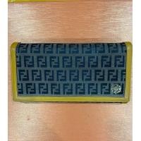 ราคา กระเป๋าสตางค์ Fendi แท้ (มือสอง) (360635235)