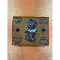 ราคา กระเป๋าสตางค์ MCM ลายหมี แท้ (มือสอง) (360635181)