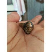 ราคา แหวนหลวงพ่อเขียน (มือหนึ่ง) (360640352)