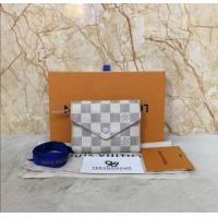ราคา Used - Louis Vuitton Wallet​ Victorine​ Azur​ (มือสอง) (360642675)