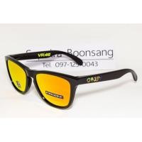 ราคา Oakley Frogskins Valentino Rossi Collection ของใหม่ ของแท้ (มือหนึ่ง) (342275934)