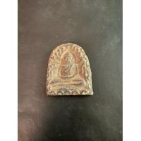 ราคา พระซุ้มกอแท้องค์ดำลายเก่าเก็บสมัยทวด มีกูไว้ไม่จน (มือสอง) (359618068)