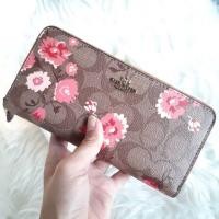 ราคา กระเป๋าสตางค์ใบยาวลายดอกไม้Coach (มือหนึ่ง) (360619047)