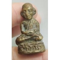 ราคา 7272-รูปหล่อหลวงพ่อครน วัดท่าแซะ เนื้อทองเหลืองเก่า (มือสอง) (352989678)