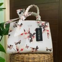 ราคา กระเป๋า GUESS (มือสอง) (360605567)