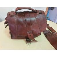 ราคา กระเป๋าหนังวัวแท้ สะพายข้าง (หนังหนา) แนววินเทจ (มือสอง) (360571916)