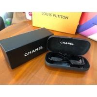 ราคา แว่นกันแดด Chanel สภาพ like new มาพรั้อมกล่อง (มือสอง) (360002896)